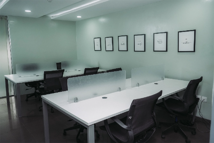 Workstation-2